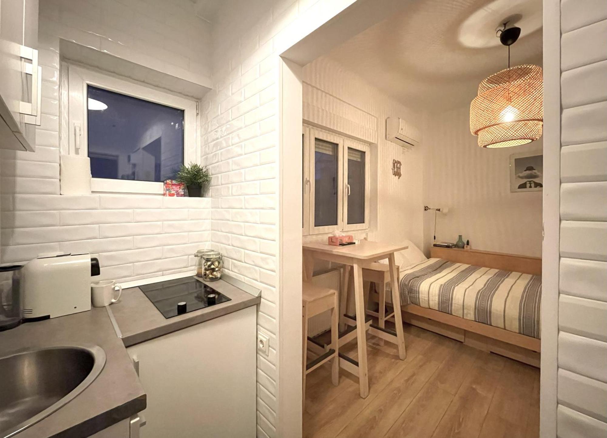 Rooftop Studio In The Heart Of Bucharest W Netflix Eksteriør billede